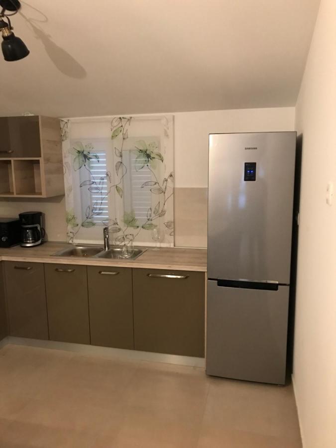 Apartamento Albatros Kaštel Sućurac Exterior foto