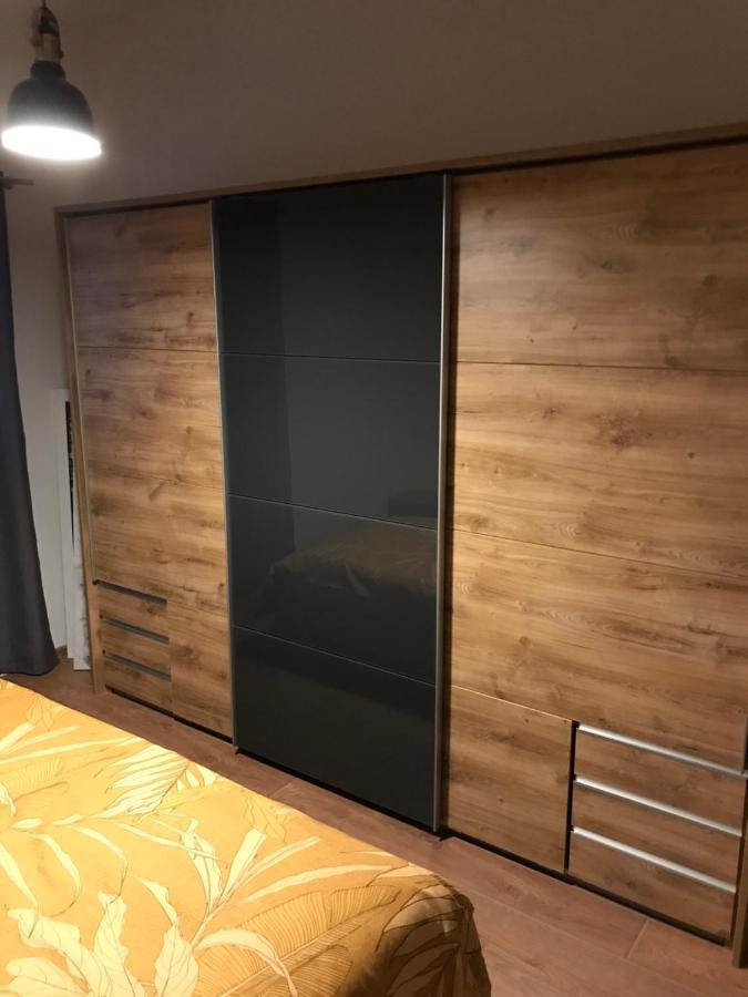 Apartamento Albatros Kaštel Sućurac Exterior foto
