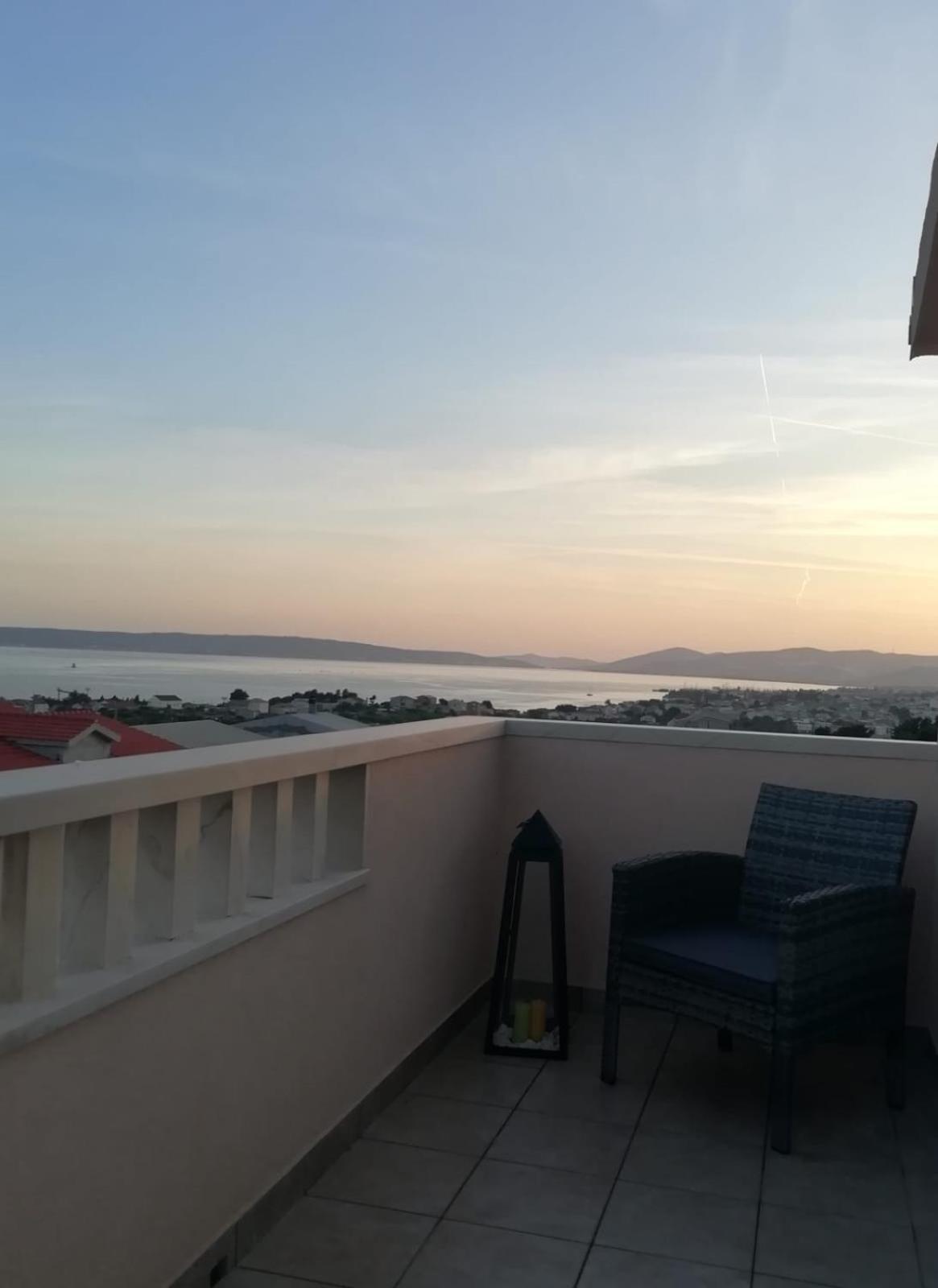 Apartamento Albatros Kaštel Sućurac Exterior foto
