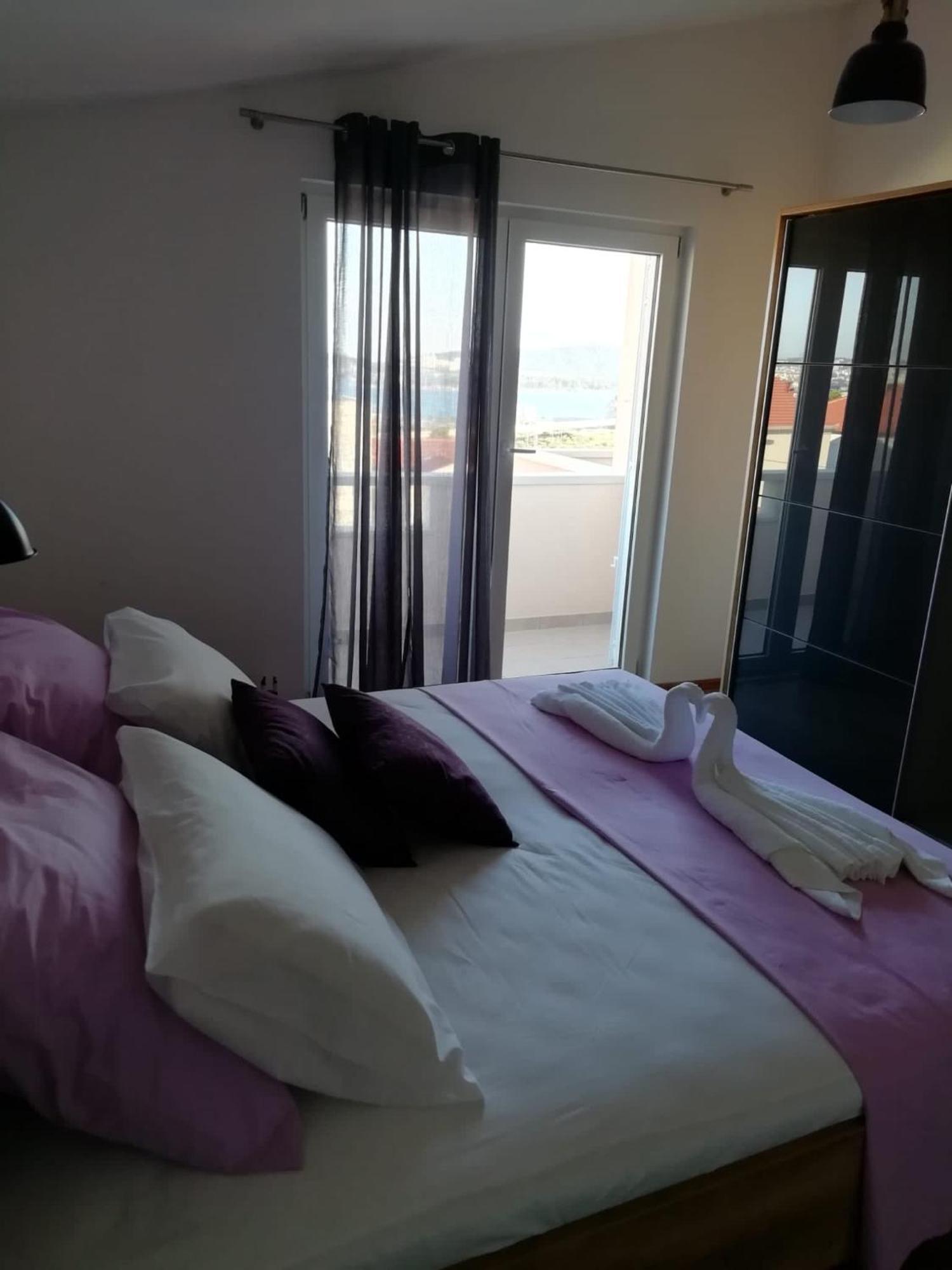 Apartamento Albatros Kaštel Sućurac Exterior foto